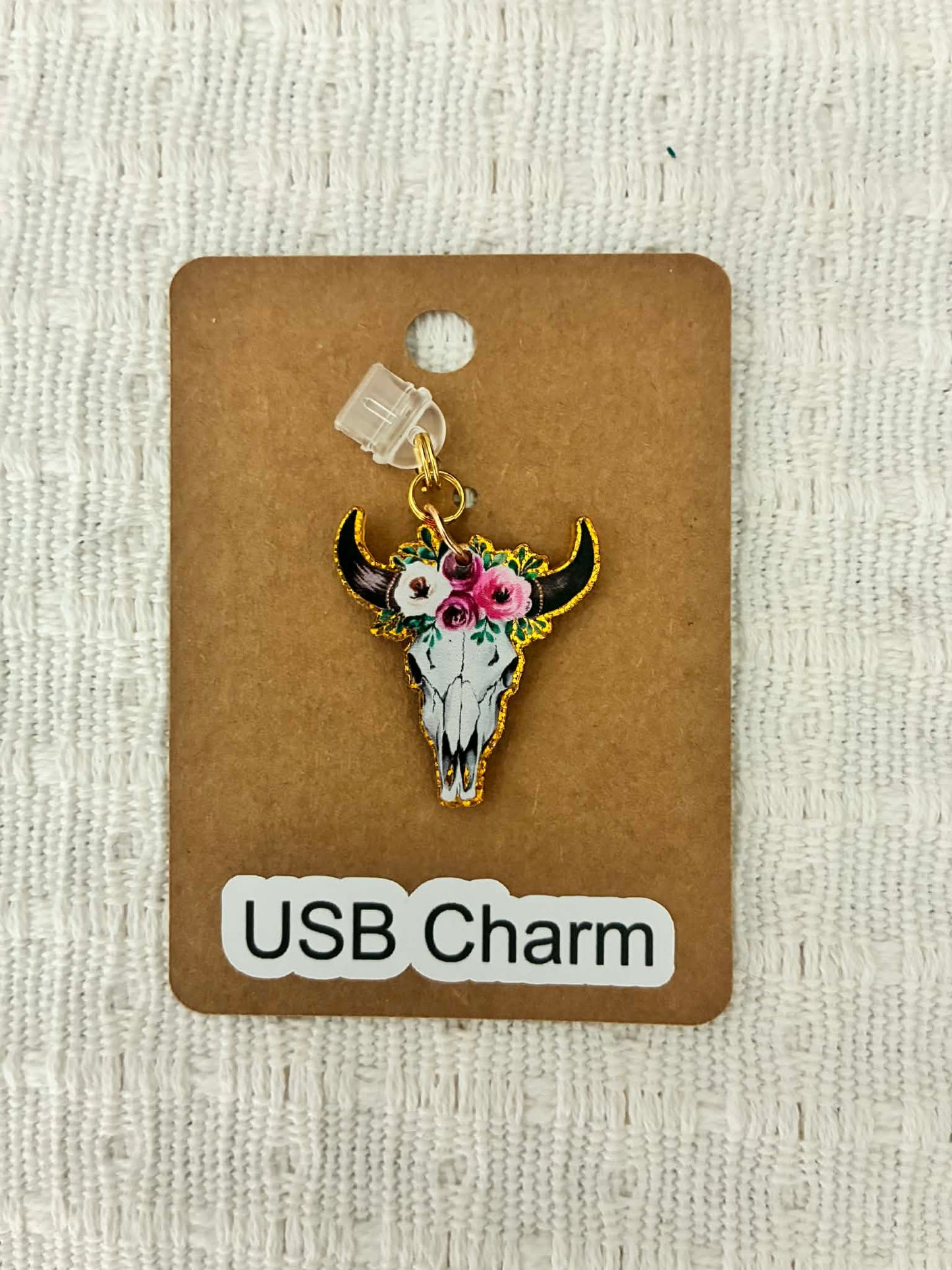 Longhorn skull dust charm